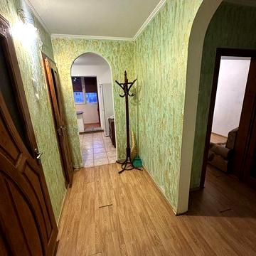 Здам в оренду 1к (42кв/м)квартиру Коломия вул.Леонтовича