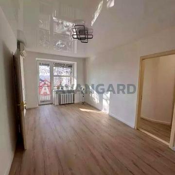 Срочно 2к.кв.Кирпич.2 этаж.Газ.колонка 37000$