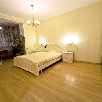 Сдается 1 комнатная квартира возле парка Победы