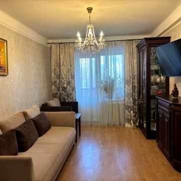 Продаж 3 кімнатна квартира вул. Васильківська метро вторичка