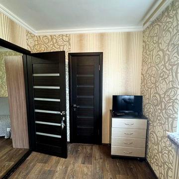 Сдам двухкомнатную квартиру на Пр.Мира / Куликова !!