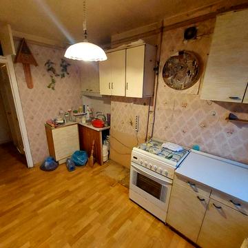 Продам 2 кімн. кв-ру Победа 5 Без ріелторських (пр-т Героїв 12)