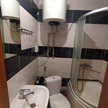 Реальная Сдам классную 1к гостинку в центре. 4 этаж