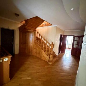 Здаю 2-поверхову квартиру 150 кв. м самий центр Білої Церкви