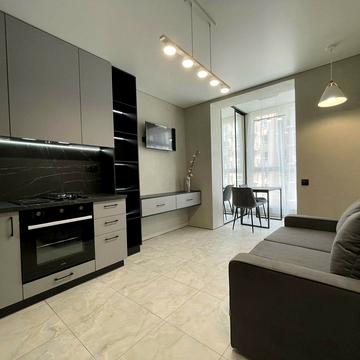 Володимирська вул., 1