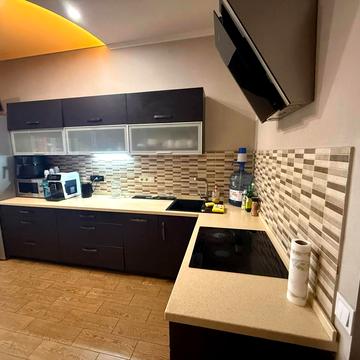 Аркадійське плато вул. (Гагаринське плато), 1