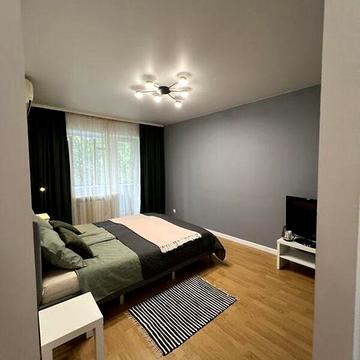 Довгострокова оренда 2к Квартира Науки (Гагаріна) проспект