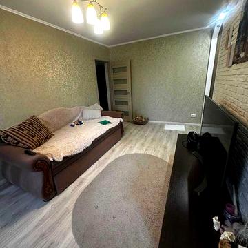 Продається 3-х кімнатна квартира в районі ТЦ "Конкорд"