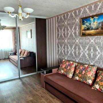 ВІЛЬНА! 1-кімнатна, біля ТРЦ Київ! Без тварин