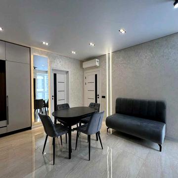 Однокімнатна з ремонтом біля парку Шевченка