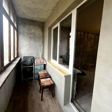 2 комн квартира Левый берег 5 микр Вид на лес