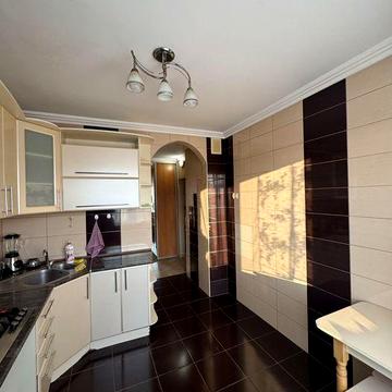 Оренда 2-кім квартири р-н ТЦ Депот!