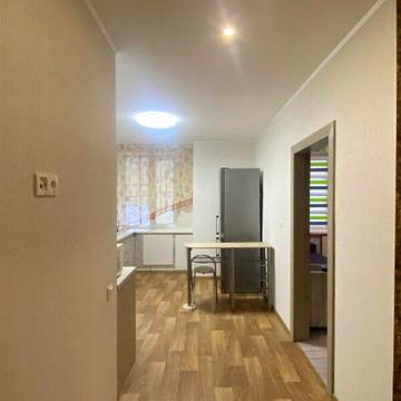 Довгострокова оренда 3к Квартира Мостова вулиця