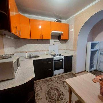 Здається 1 к квартира, мікрорайон жовтневий