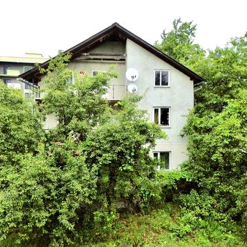 Продається просторий цегляний будинок у м.Дрогобич!!!