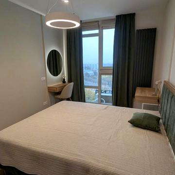 Рівненська, 4