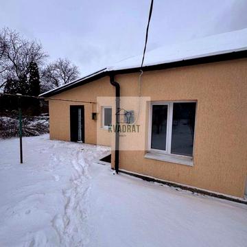 Продам частину будинку з капітальним ремонтом, р-н унів. Огієнка