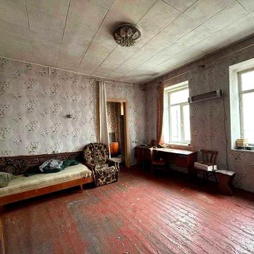 Двухкомнатная 43 кв.м. Николаевская дор. / Пересыпь. Окна на фасад