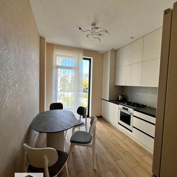 Довгострокова оренда 2к Квартира Мечникова вулиця ЖК Globus Central Park