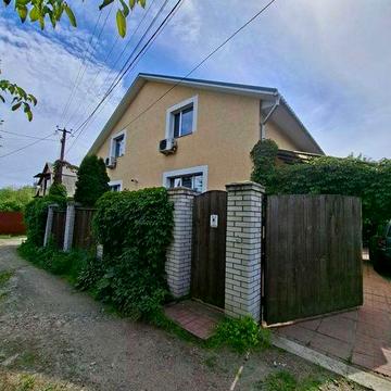 Оренда  частини будинку (58 м²) у Горенці