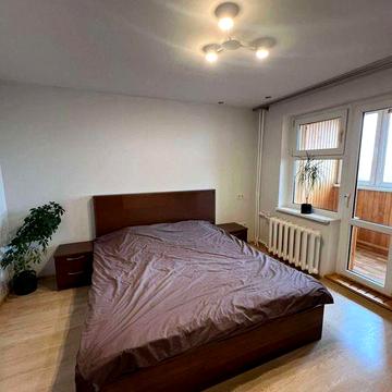 Оренда 2-к квартири на вул. Василя Іваніса