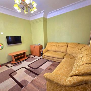 провулок Паровозний, 3