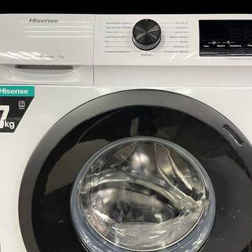 1к квартира в центрі міста(Вільно)