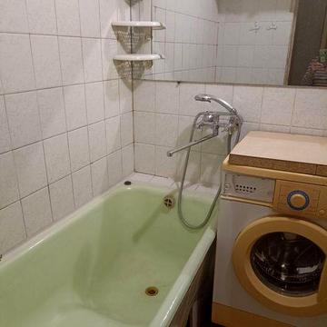 Продам квартиру низ Рабочей