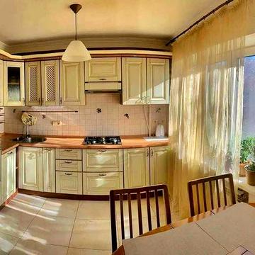 3-кімнатна по пров. Костя Гордієнка, 1-А Світло є завжди!