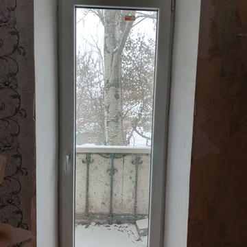 Здам 2- х  кімнатну квартиру в  районі Червоної  (15 школа).