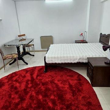 Сдаю  отличную  2х  к квартиру  в центре  возле Макдональдс