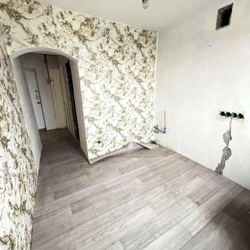 В Продажу 1 к к на Електронній , чешка , 3/9 поверхового будинку