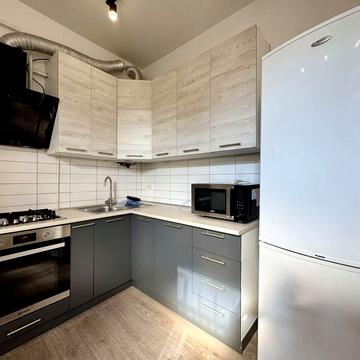 Оренда 2 кімнатної квартири у ближньому центрі | вул. Щекавицька