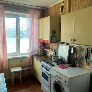 Аренда 2х к.кв Космонавтов ост.Космос 2/9 5000грн