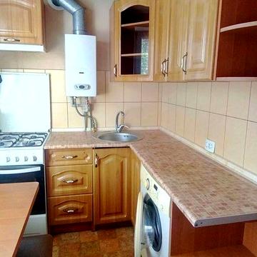 Продам 1ком. кв-ру, Правый берег, ул.Михайлова(р-н 9й гор.больницы)4/5