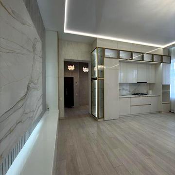 Шикарна  квартира у центрі