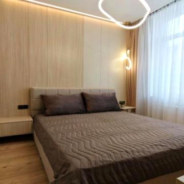 Однокімнатна квартира з сучасним ремонтом на Краснова в 61 Перлині