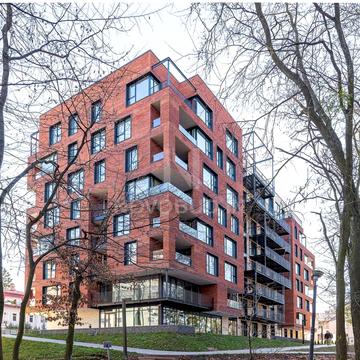 Академіка Андрія Сахарова вул., 78