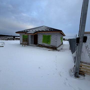 Будинок поблизу Скибина