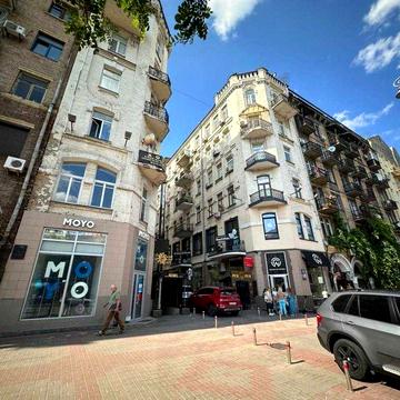 Пентхаус у центрі Києва | 258,8 м² | вул. Велика Васильківська, 18