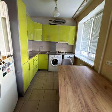 Сдам 2х комнатную  квартиру