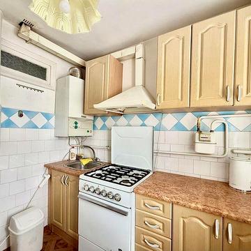 Здається 3/х кім квартира на Дружбі!