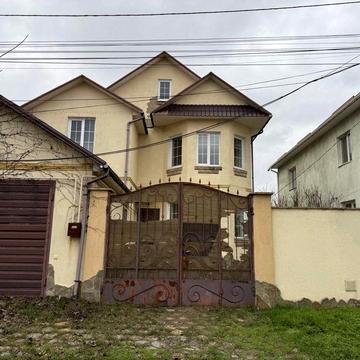 Продам дом 135 кв. в ЖМ «Черноморка». Частичный ремонт. 5 соток