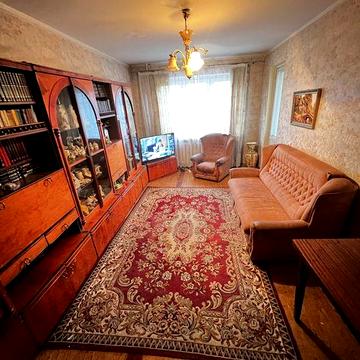 6станция Люстдорфской дороги продам квартиру