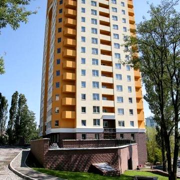 Генерала Шаповала вул. (Механізаторів), 20