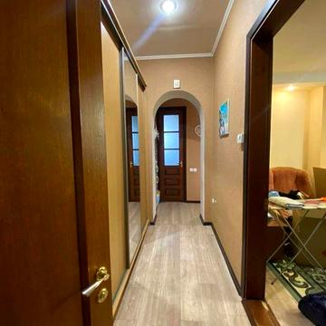 Продається 2к квартира в Центрі