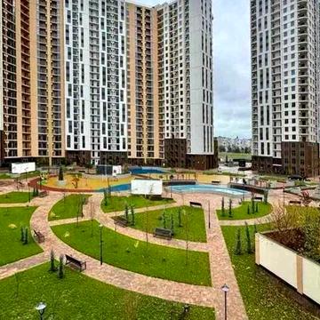 2 Ком. квартира в ЖК Кадорр Сити на Краснова 62м2  68тыс. Ипподром