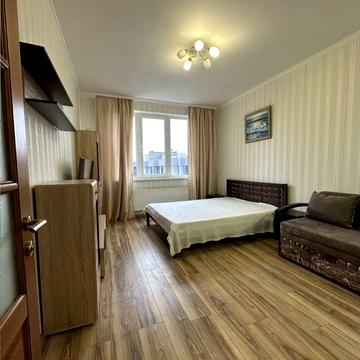 Срочно сдам квартиру в ЖК"Апельсин", ул. Среднефонтанская 35.