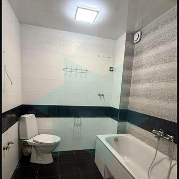 Продам 2 ком квартиру на Калиновой 76