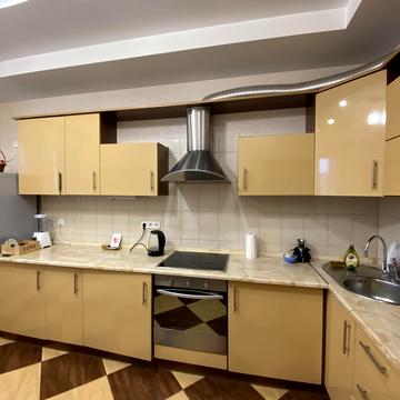 Петра Григоренка просп., 39-Б